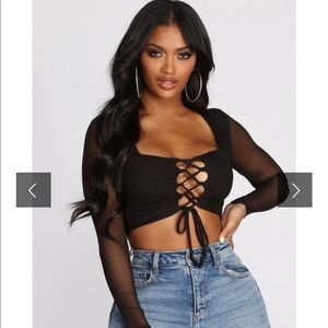 Black mesh windsor top
